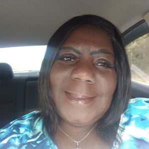 Meet your Posher, Annette